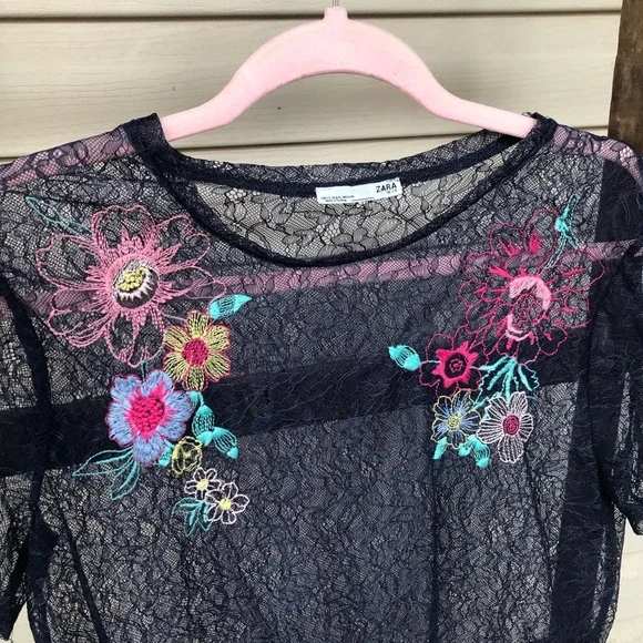 NWOT Sheer Floral Mesh Lace Zara Blouse with Floral Embroidery - Picture 5 of 10